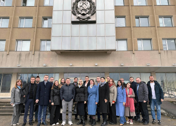 Фото 2 к новости Сотрудники Нижегородского ЦСМ приняли участие в выездном заседании Совета работающей молодежи Нижегородской области